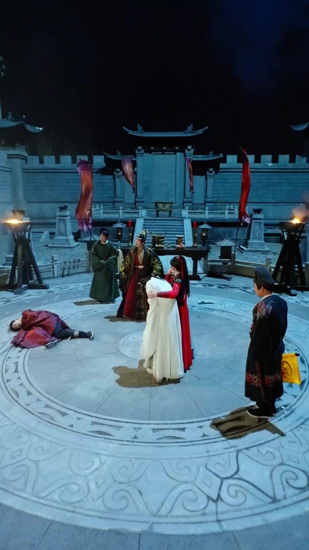 Back Off! I'm the Empress!
