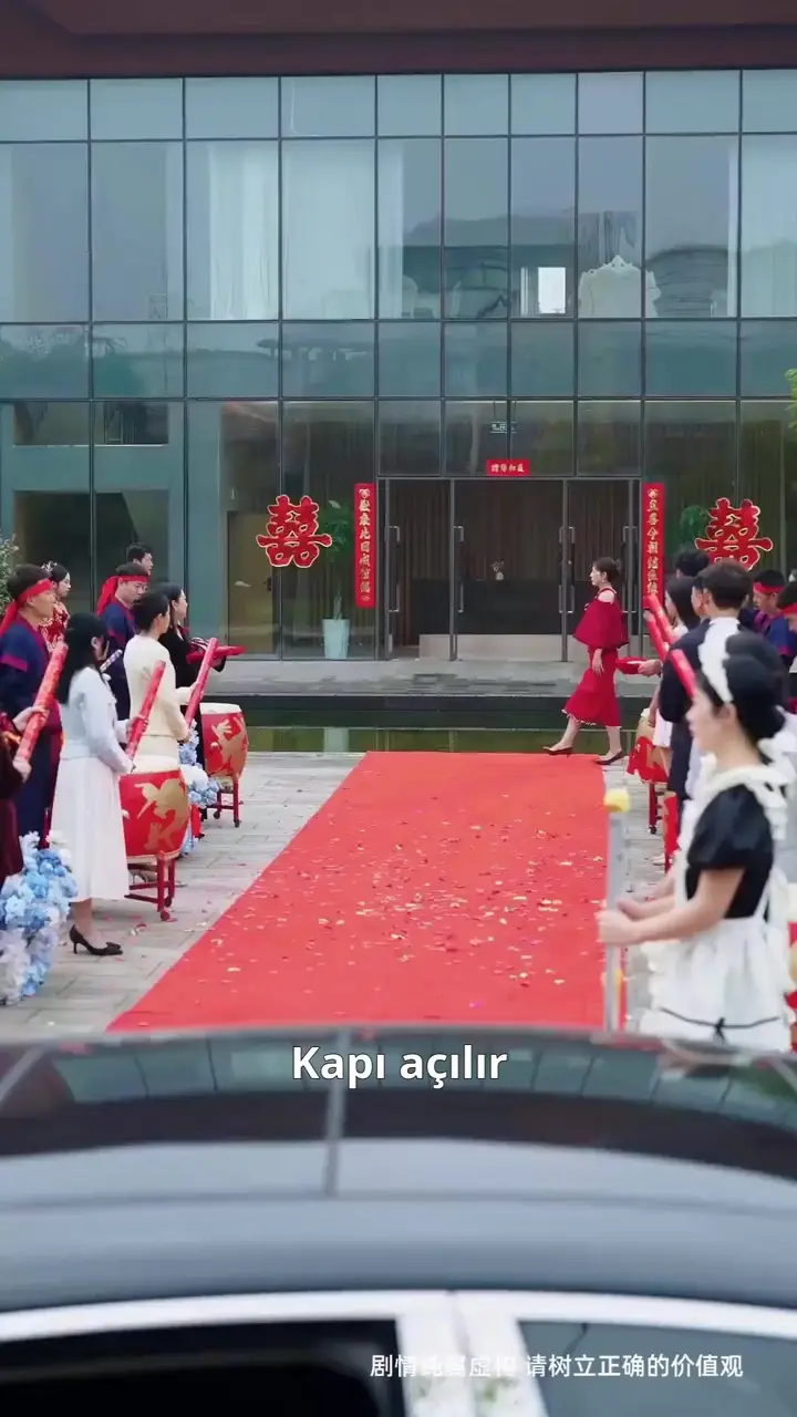 (Dublajlı) Sahte Yıllar Bölüm 1