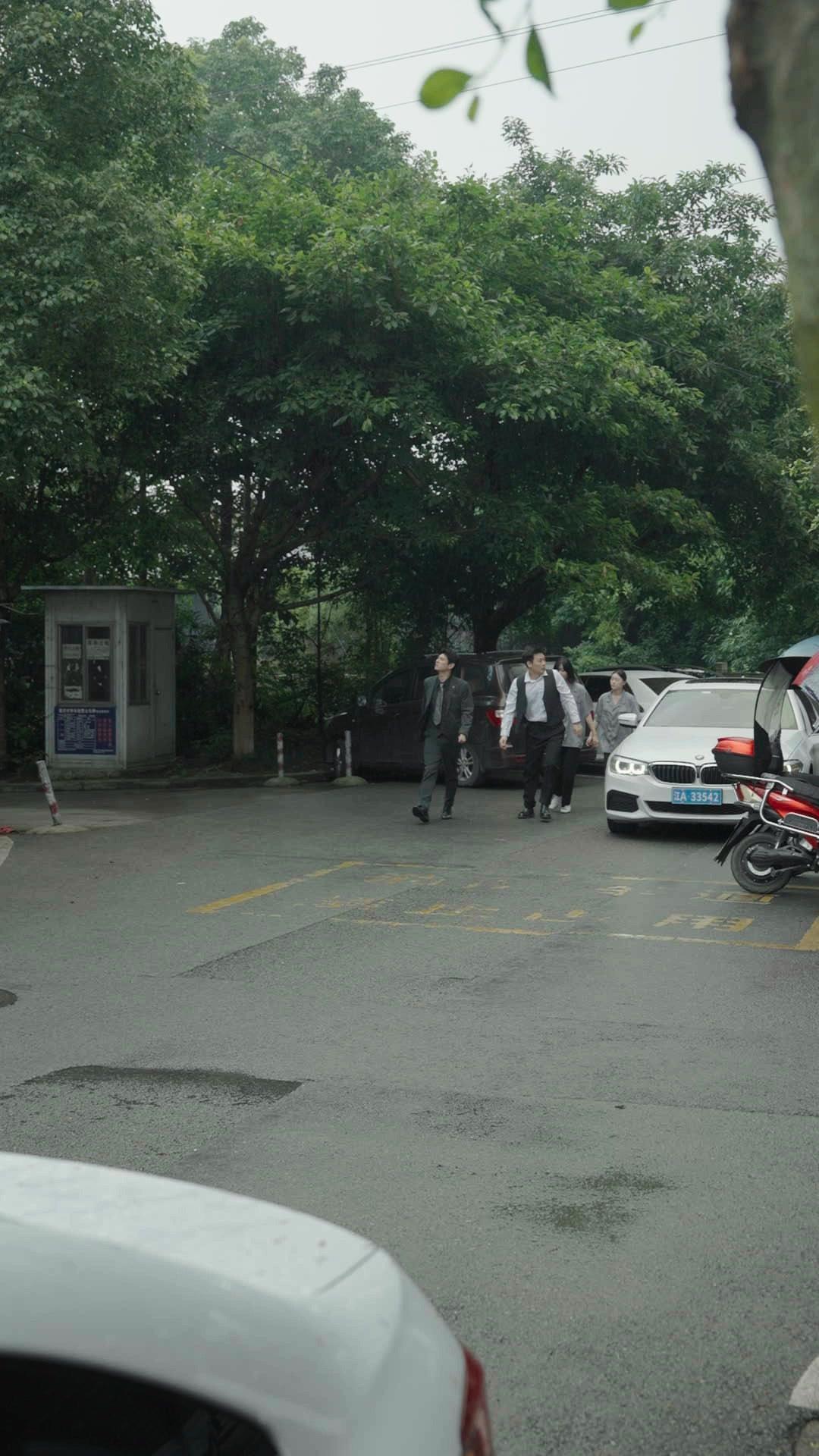 Kenapa Usik Dia
