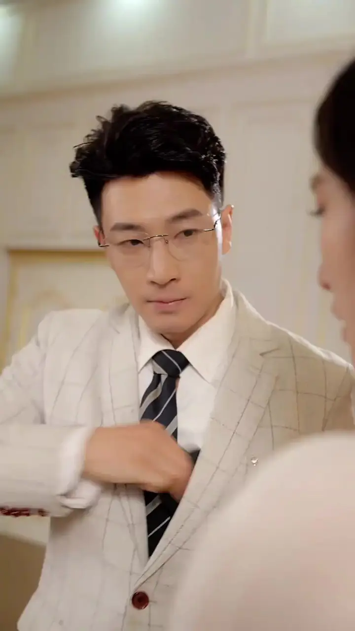 She Is the Queen Episode 6