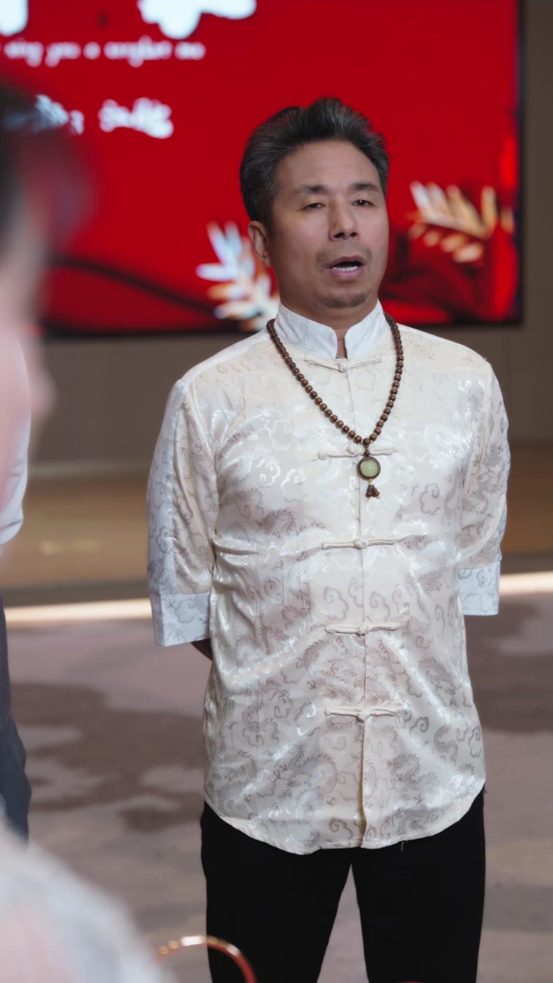 Nona Itu Tabib Jenius