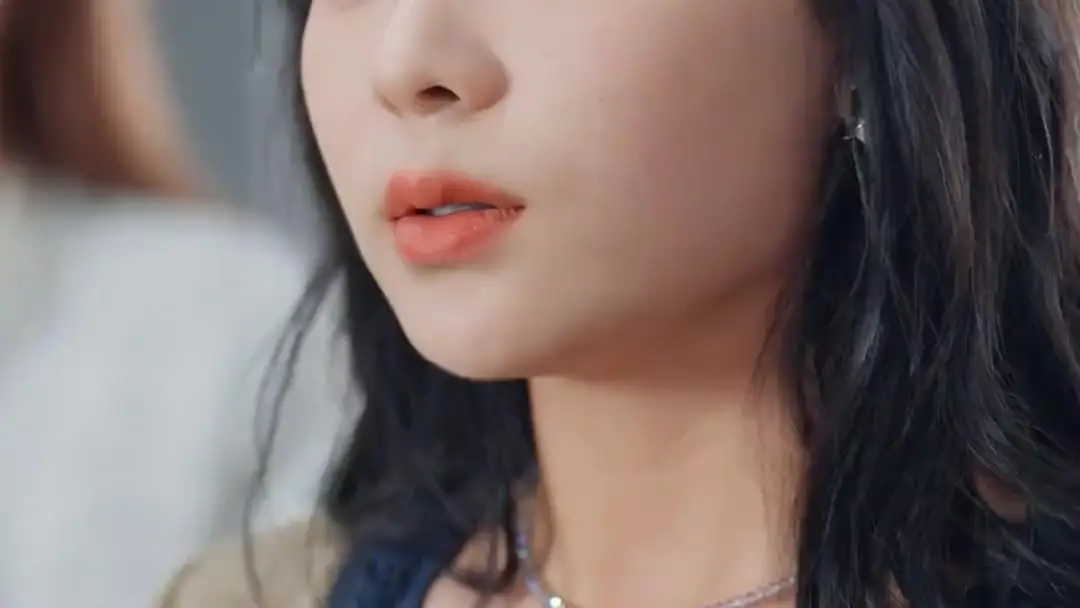 복수는 지금부터: 투명한 녹색 유리조각이 던진 질문