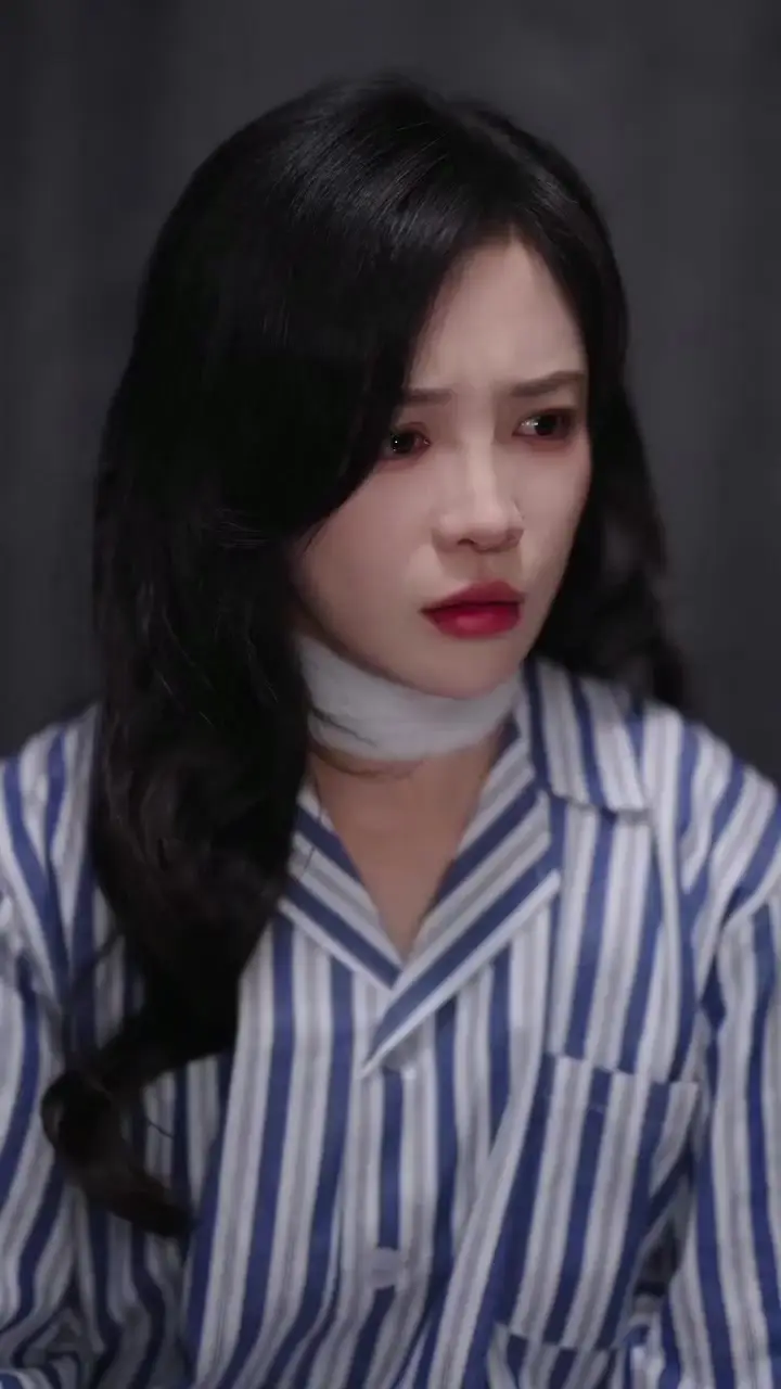 In Love with the Helplessly Romantic CEO Episode 81