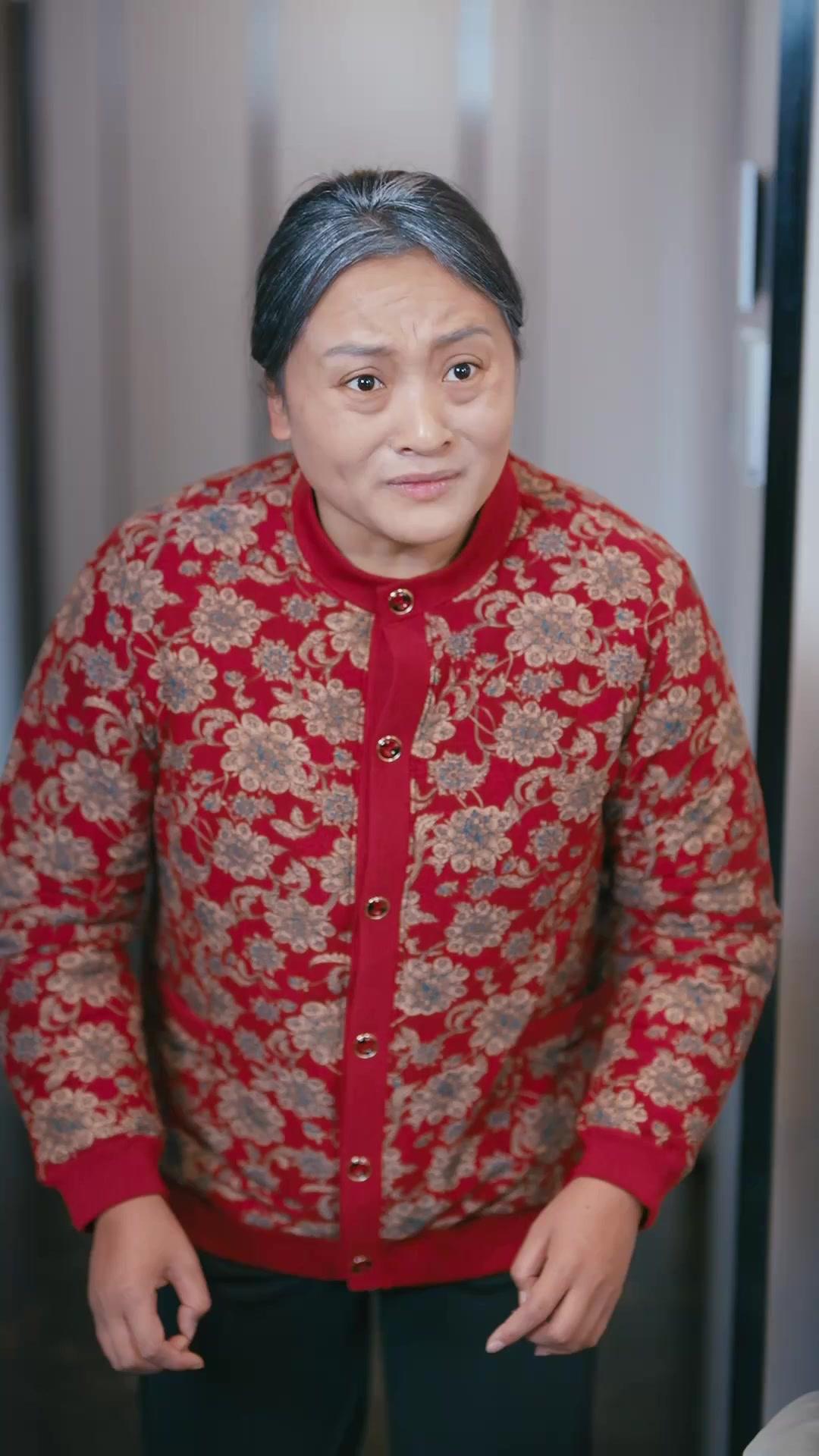 ケチおばさんとそのマザコン息子