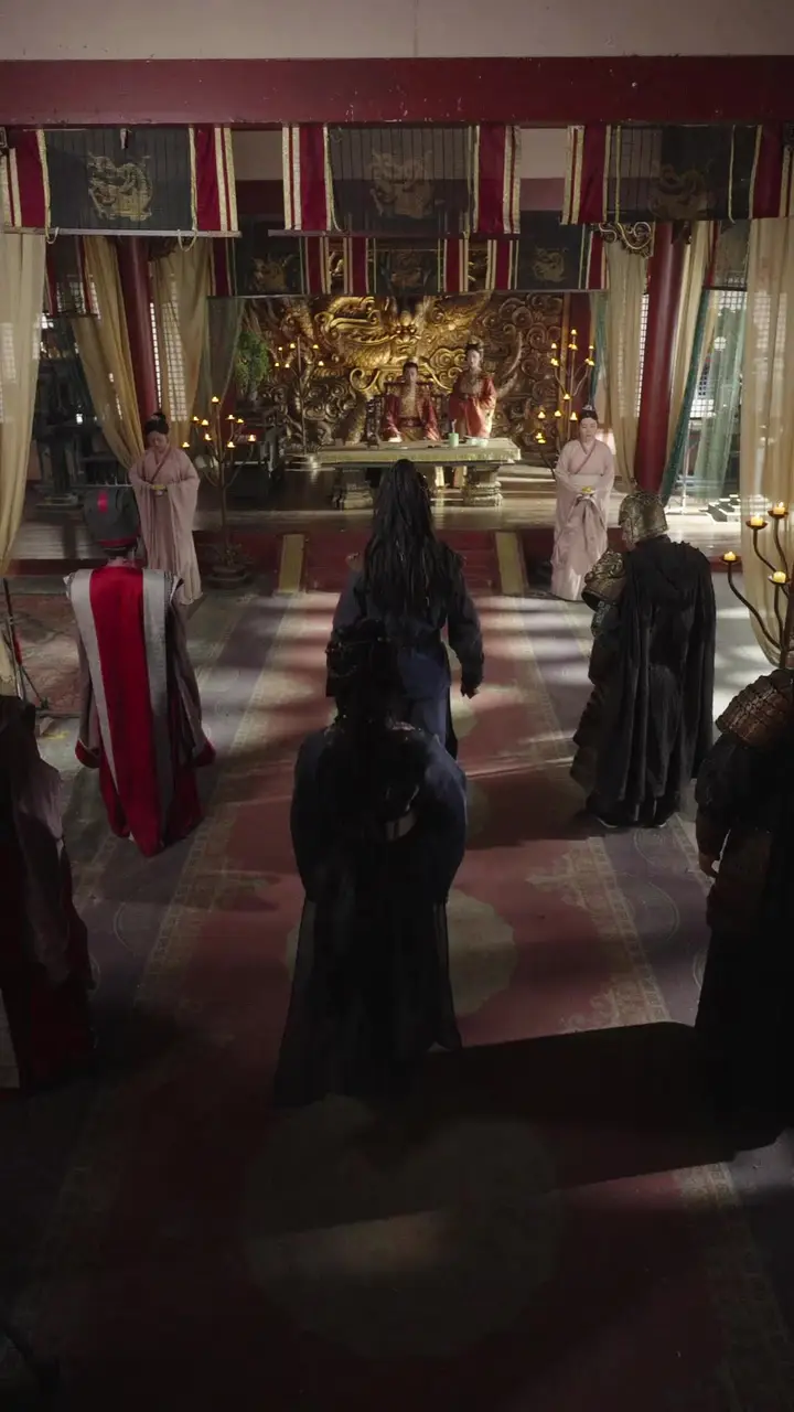 I, the Emperor, Tolerated You Because of Her! Episode 63