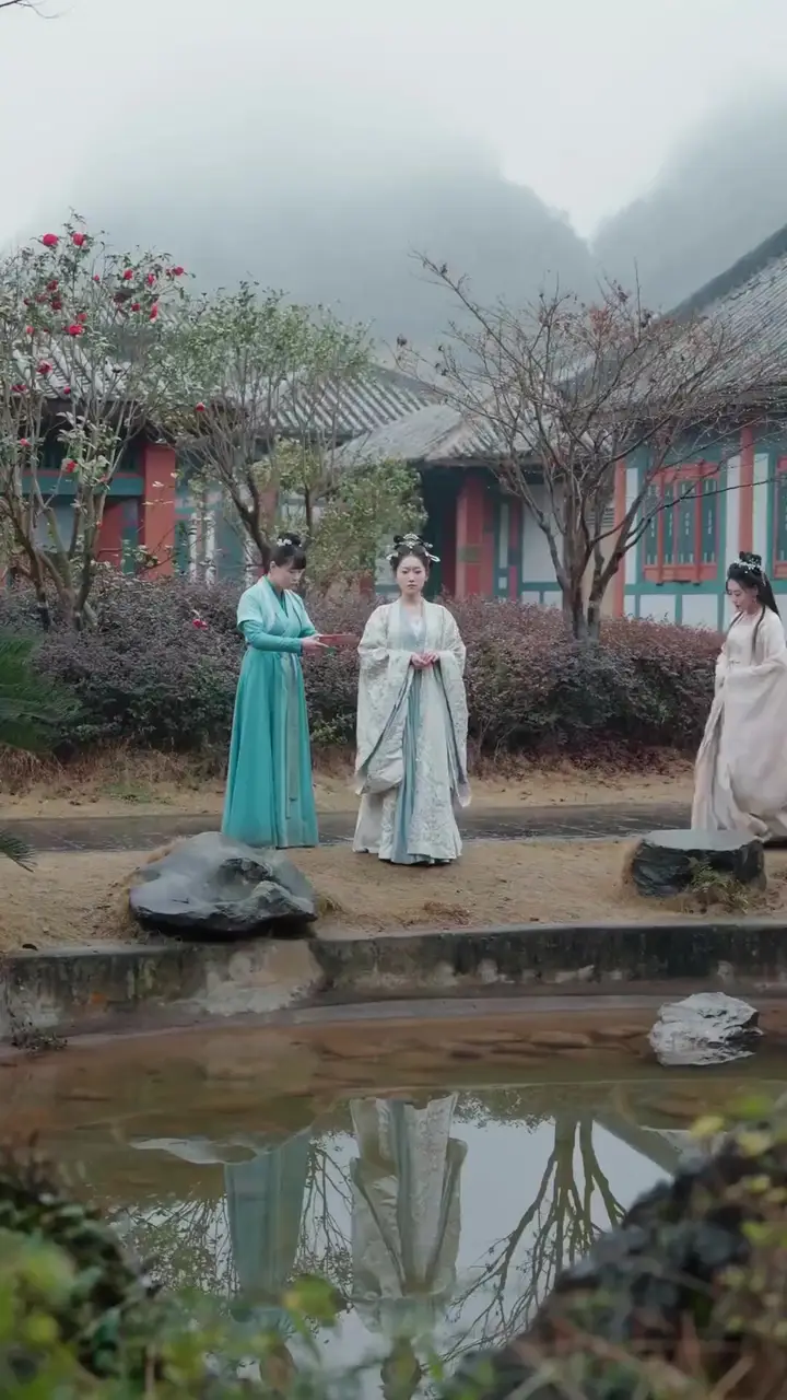 (Dubbed)Rebirth in Blood and Moonlight Episode 25