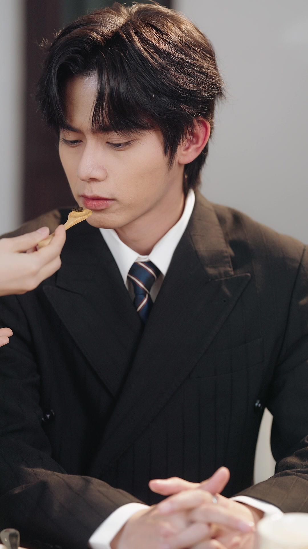 A Sortuda e o Bilionário