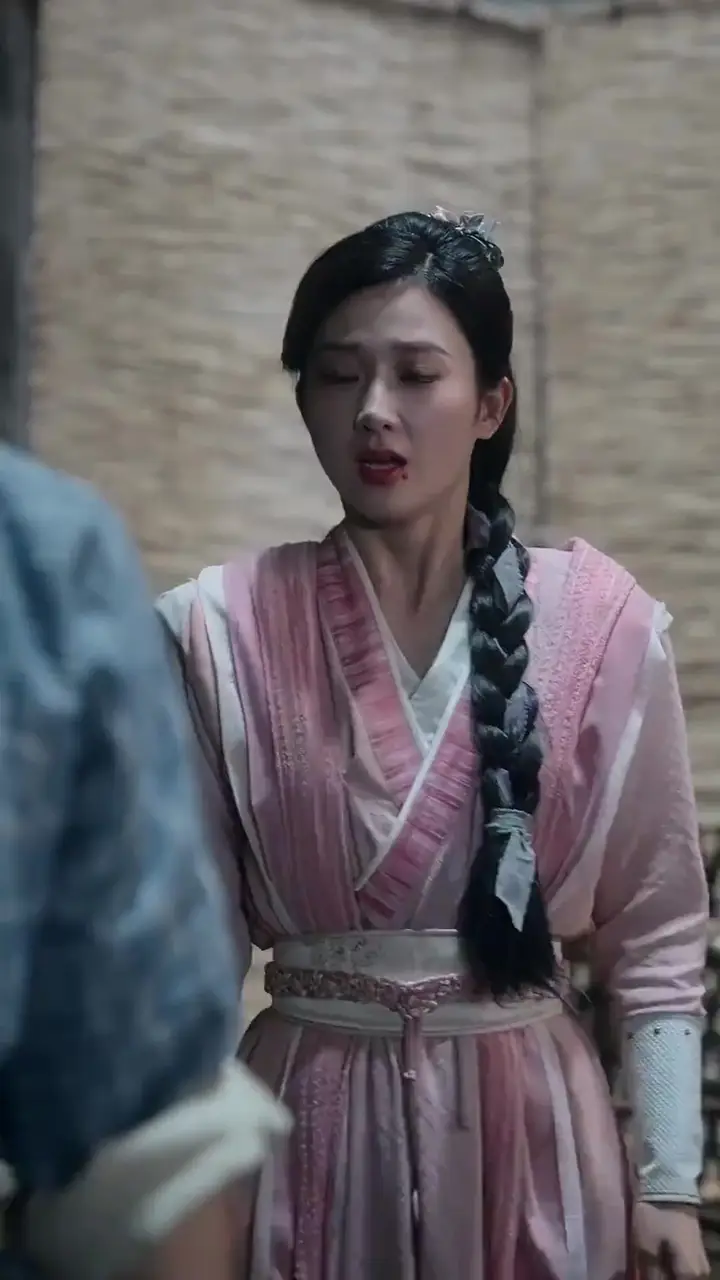 OMG! Bosses in Aprons! Episode 13