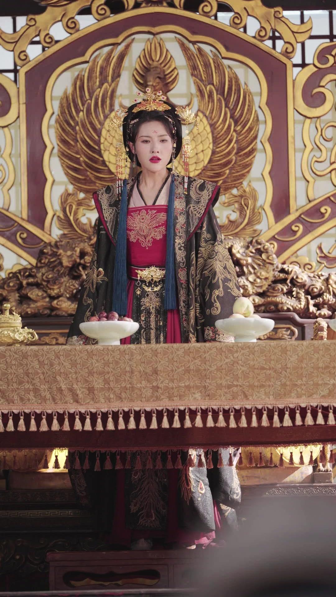 Gudangku Bisa Melintasi Waktu