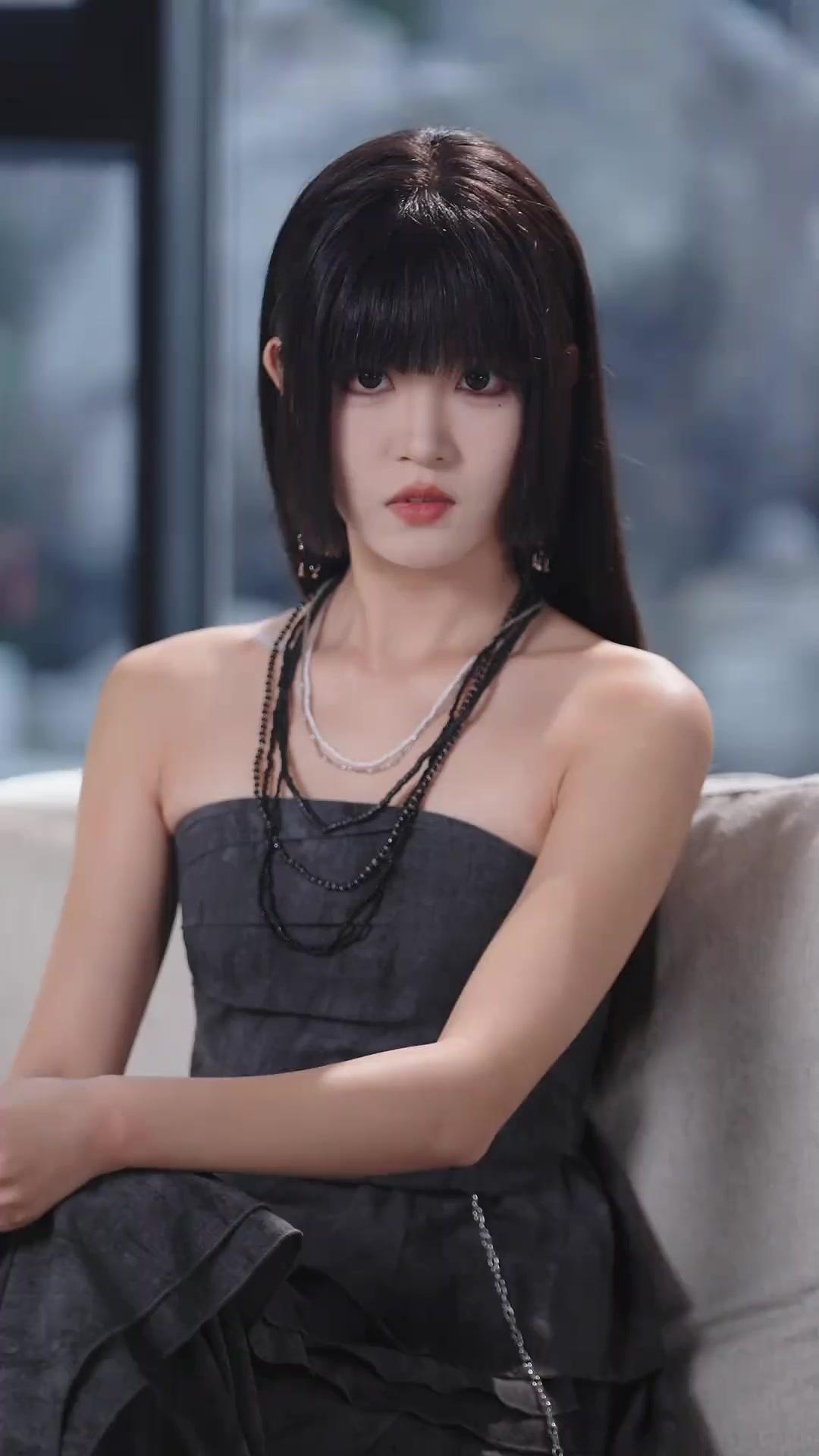 Trở Về Giữa Tâm Bão