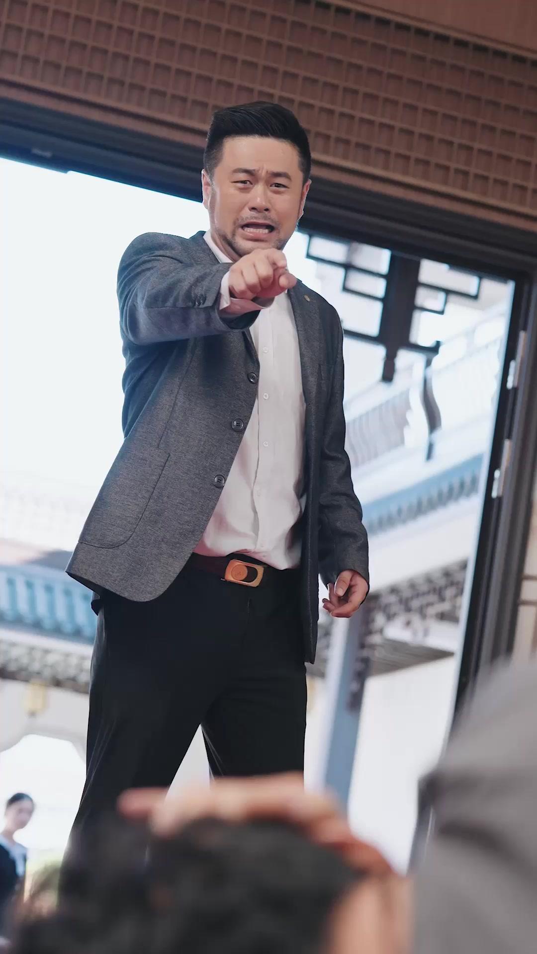 15년의 그림자