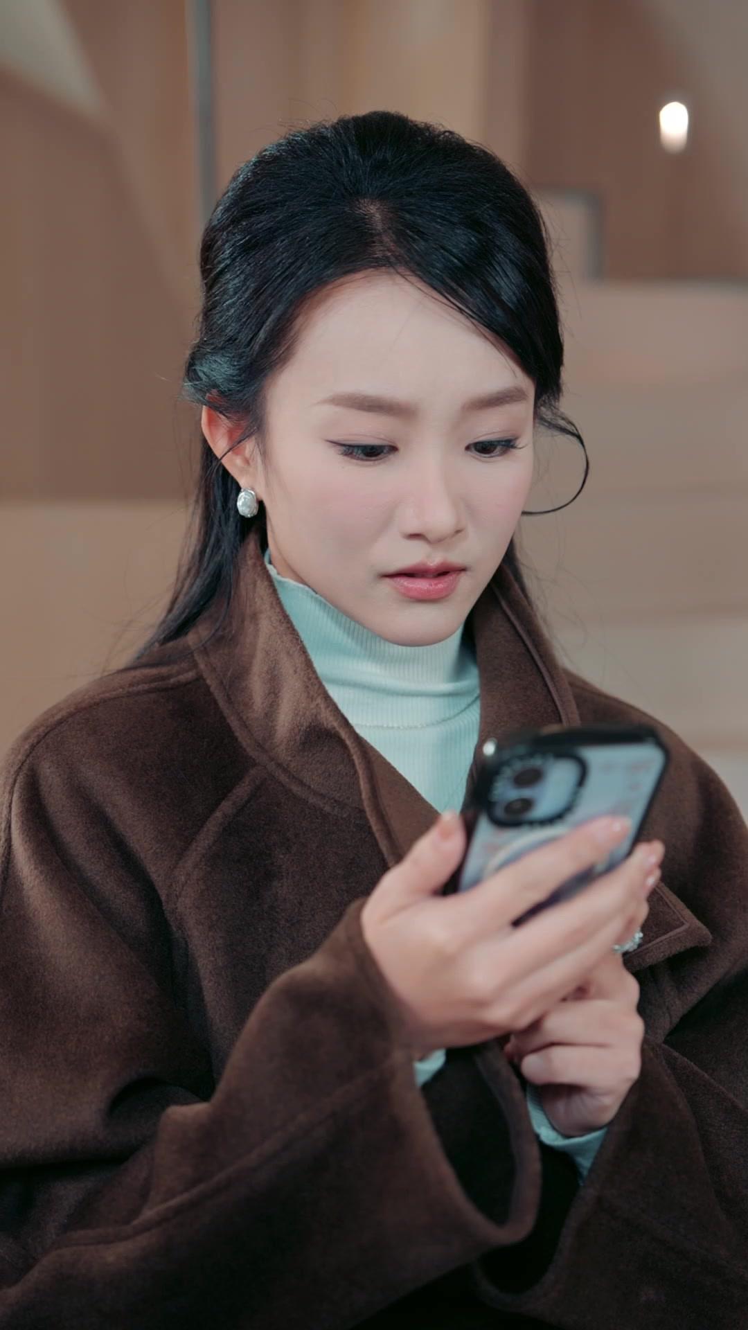 바친 4년, 놓친 사랑
