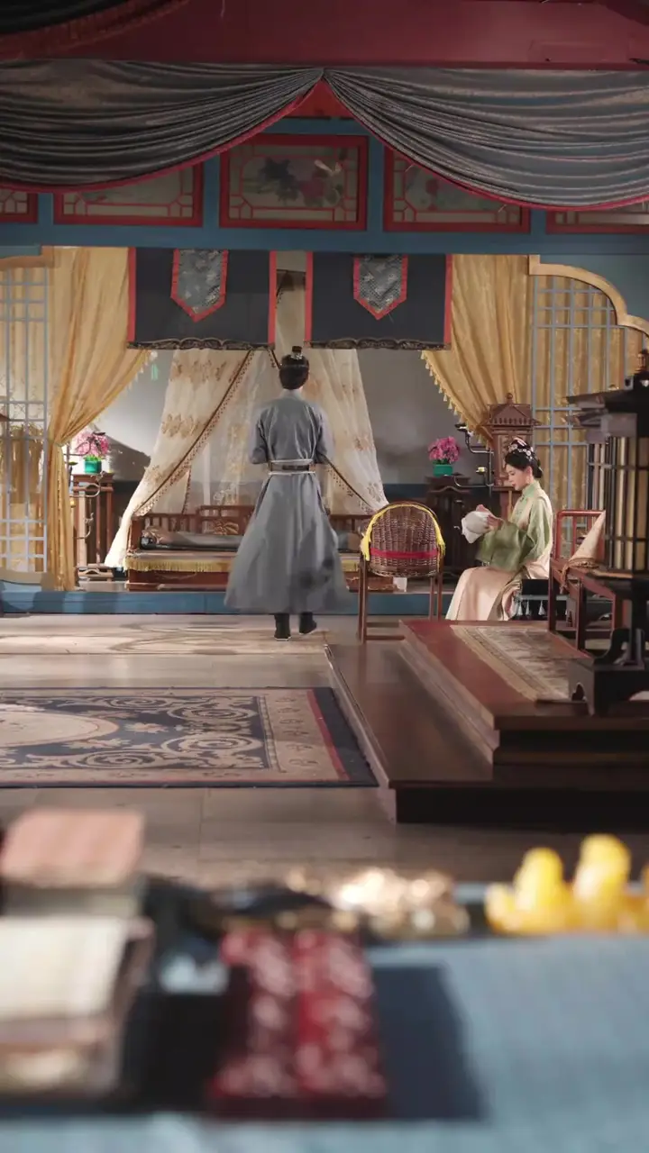 Baby Queen Saves the Day! Episode 45