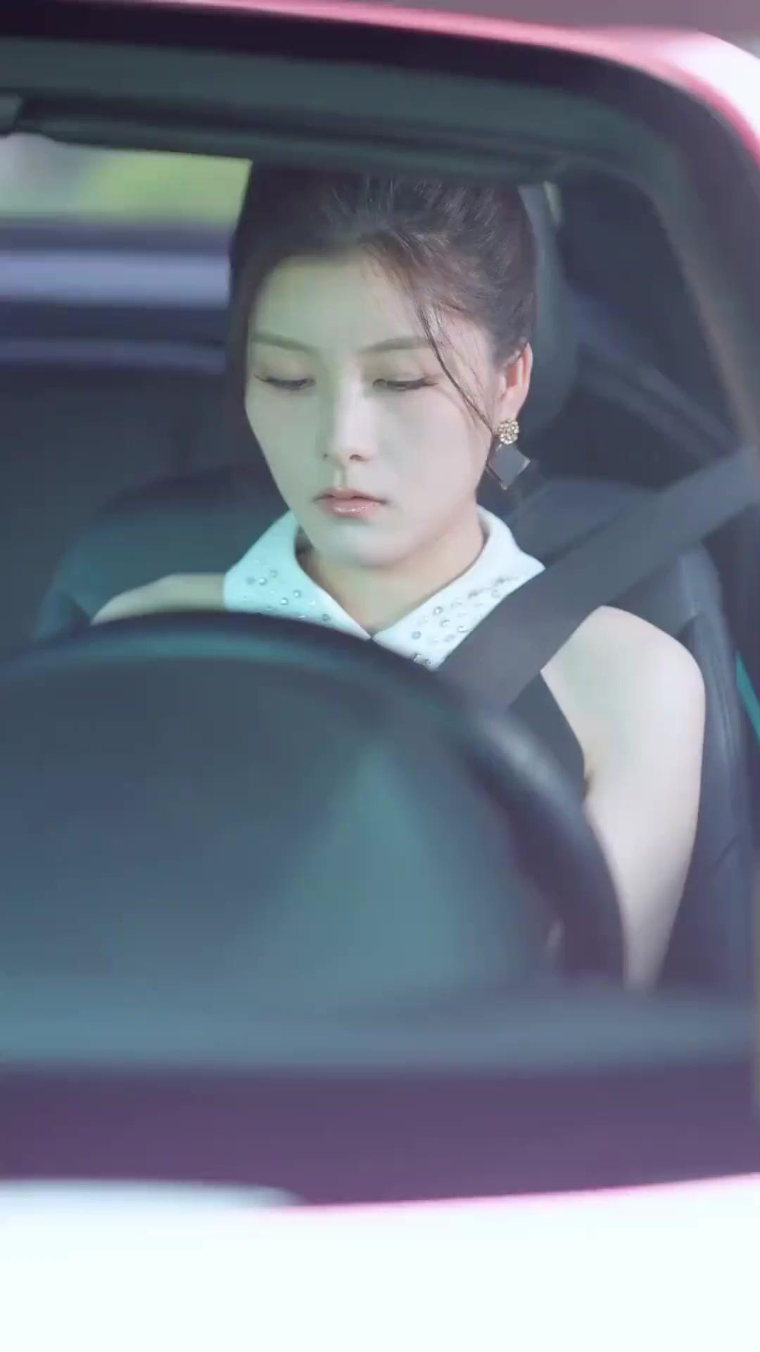 พันธะซ่อนหัวใจ