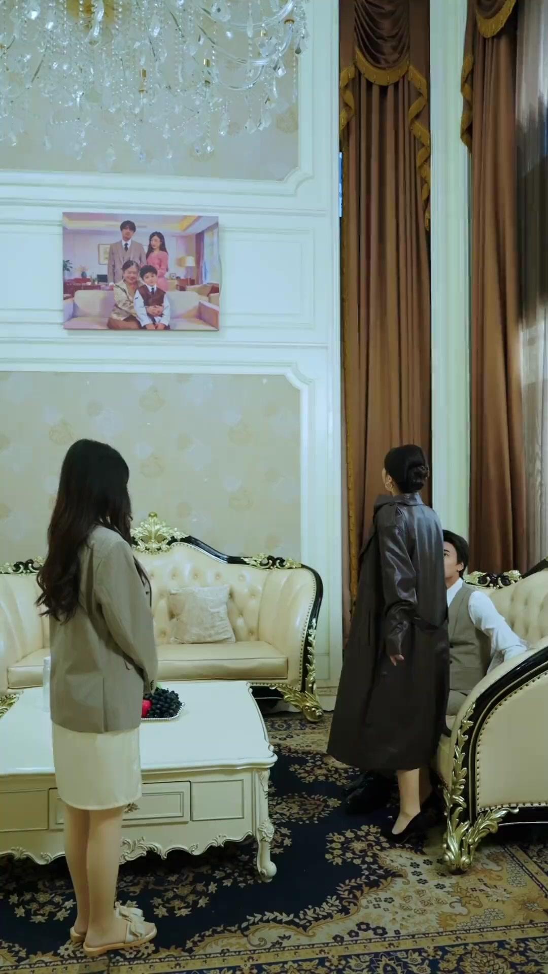 Duyên Cạn Tình Phai
