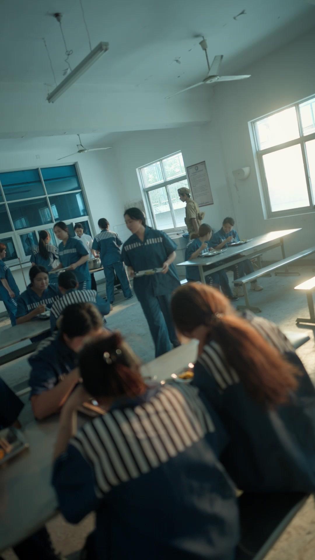 無人の死刑台～母は私を連れて脱獄する～