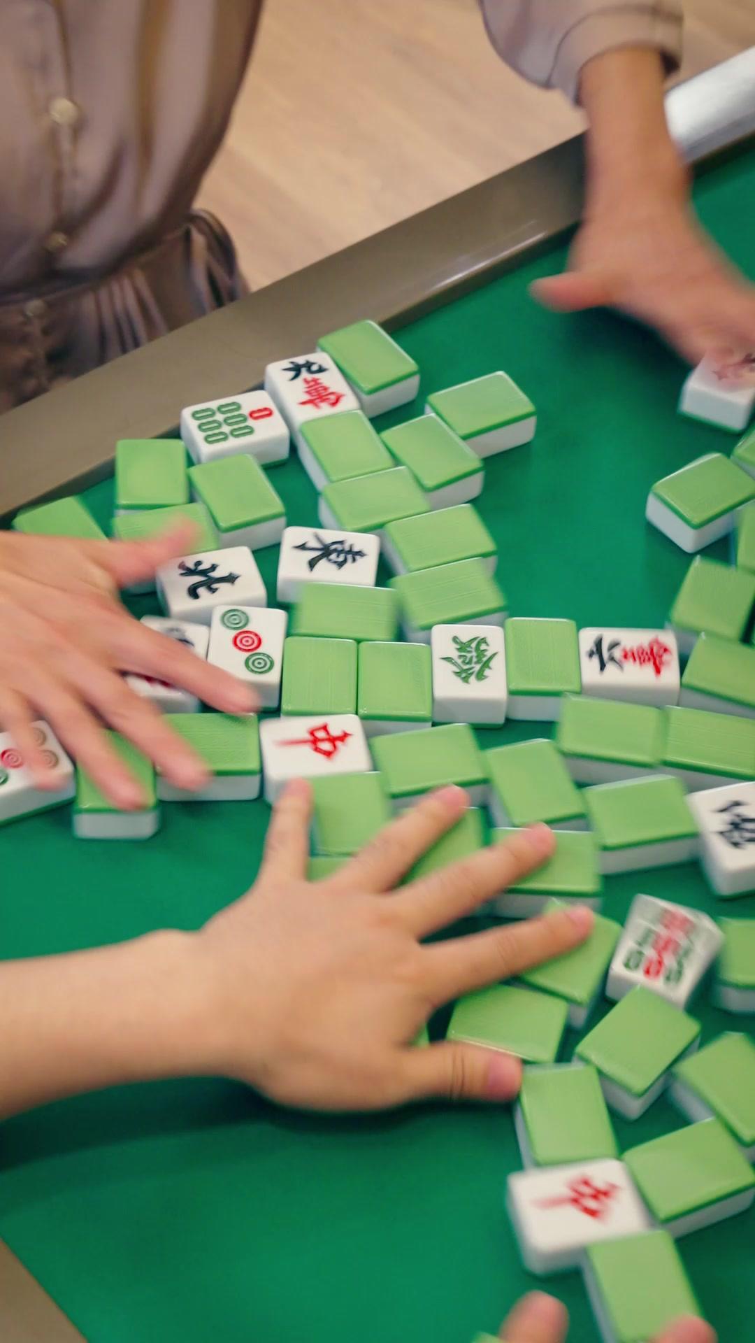 The Mahjong Queen Returns