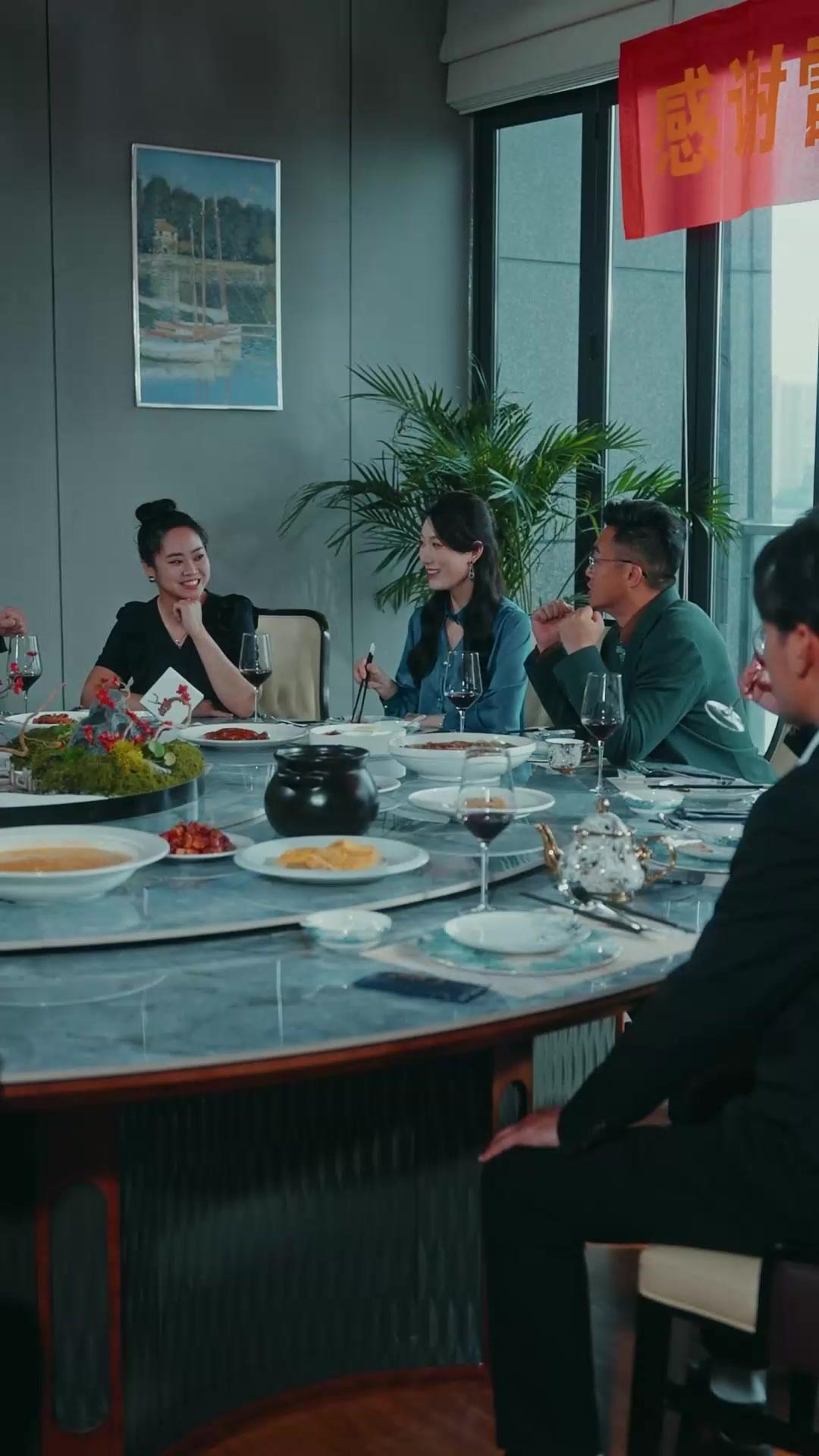 銀河葬禮