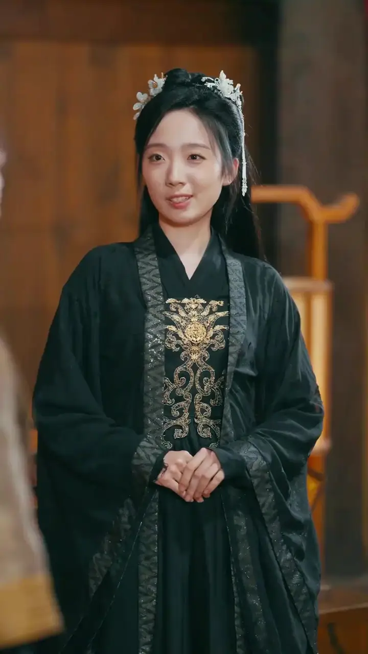 He Chose Her, I Chose His Throne Episode 30