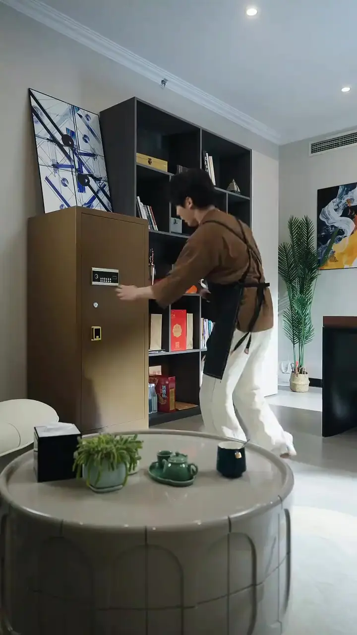 (Dublajlı) Karım Yogaya Bayılır Bölüm 2