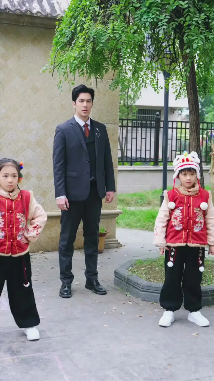Yılan Yılında Bir Aşk Hikayesi: Çim Şehre Geliyor Bölüm 62