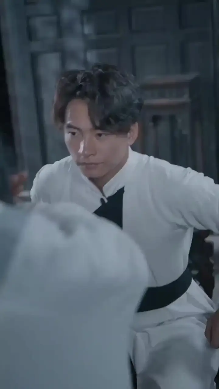 (Dubbed)The Legend of A Bastard Son Episode 33