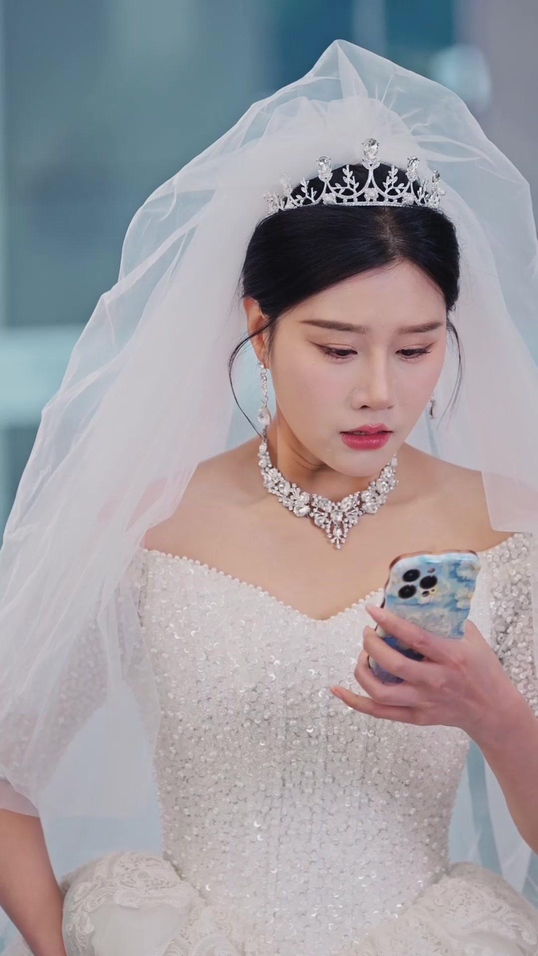 Cinta Pengantin Baru Yang Terhalang