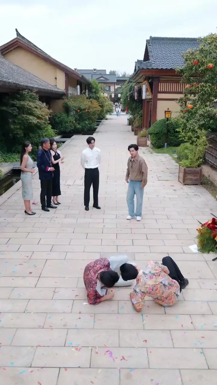 (Dublajlı) Tanrıların Dilsiz Geline İlticası Bölüm 54