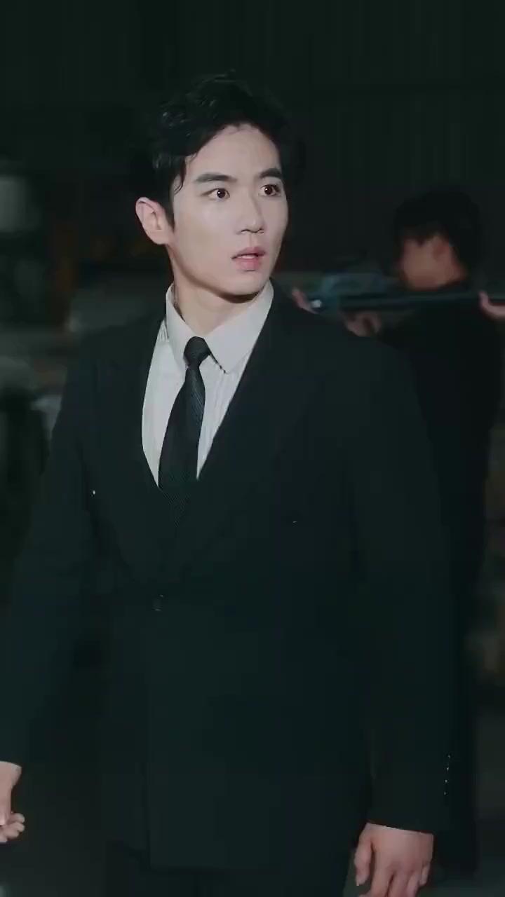 (Dubbed)Mafia Darling, Smooth Killer