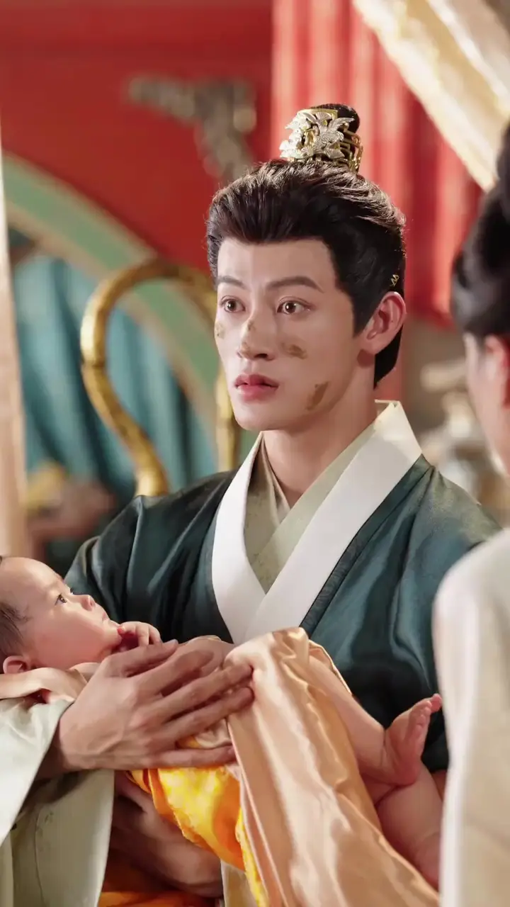 Baby Queen Saves the Day! Episode 2