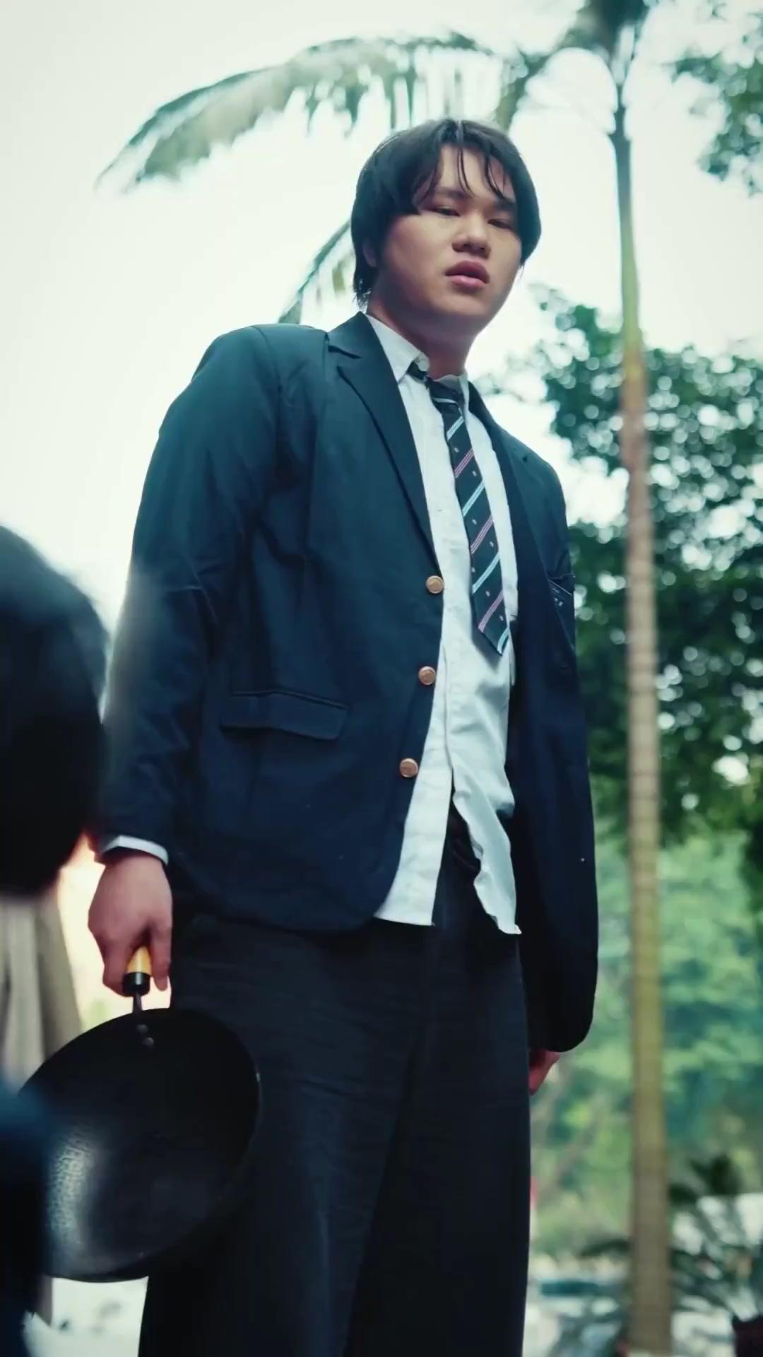 (Dubbed) New Kid? He's a Mafia Heir!