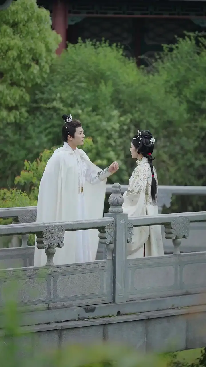 Her War, His Throne Episode 12