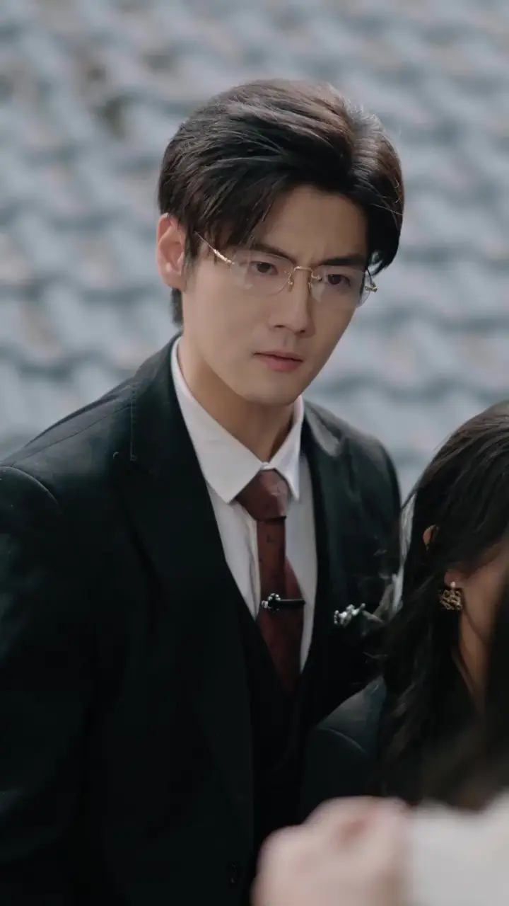 Pretending Not to Love You Episode 9