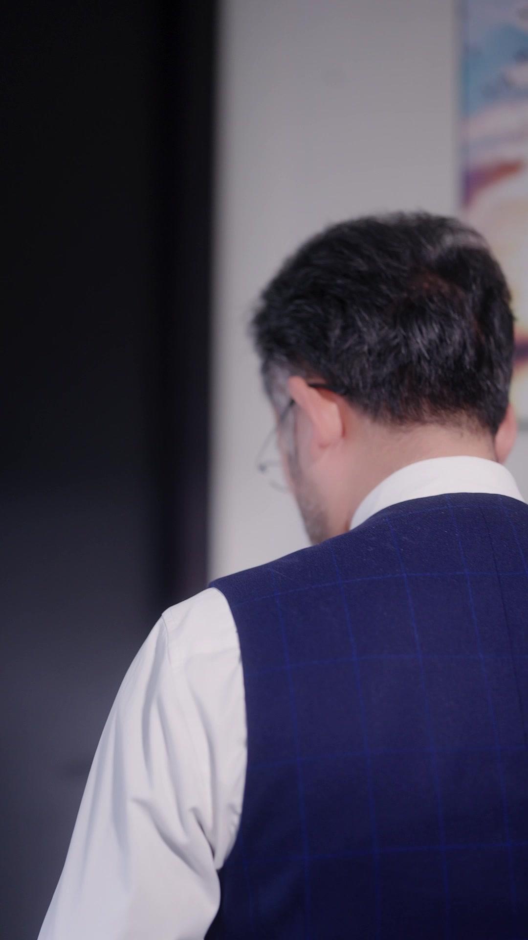 Taklukkan CEO Cantik yang Dingin