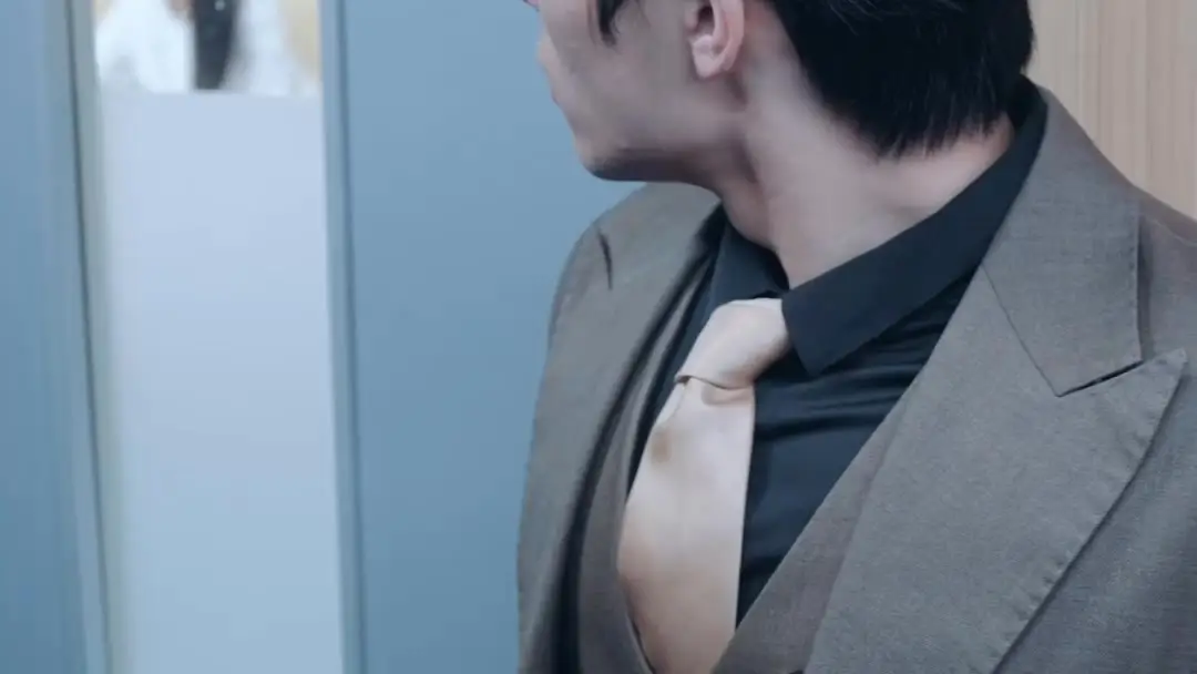 Citywide Search: Daddy, Find My Real Mom! — When Paper Tears Reveal Bloodlines