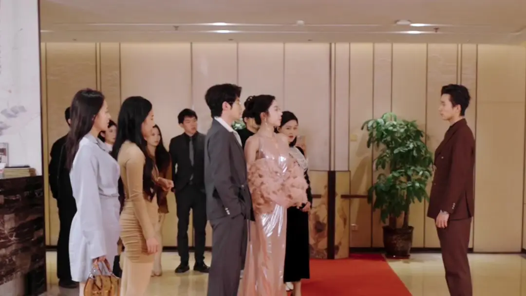 Fake Lottery Ticket And My True Love: The Red Carpet That Never Was