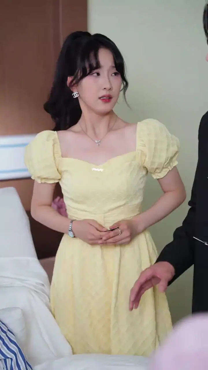 The Maid and the Masters Episode 24