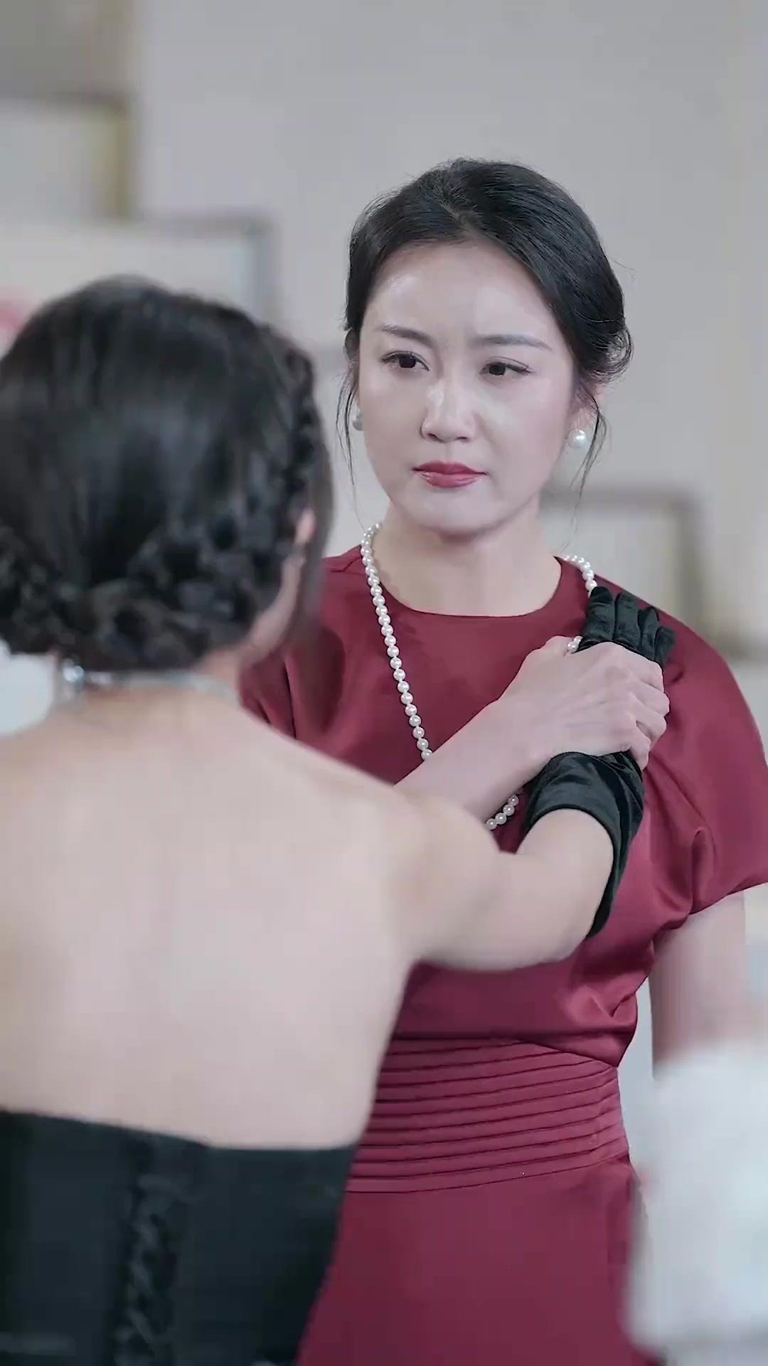 Trả Thù Chồng Cũ