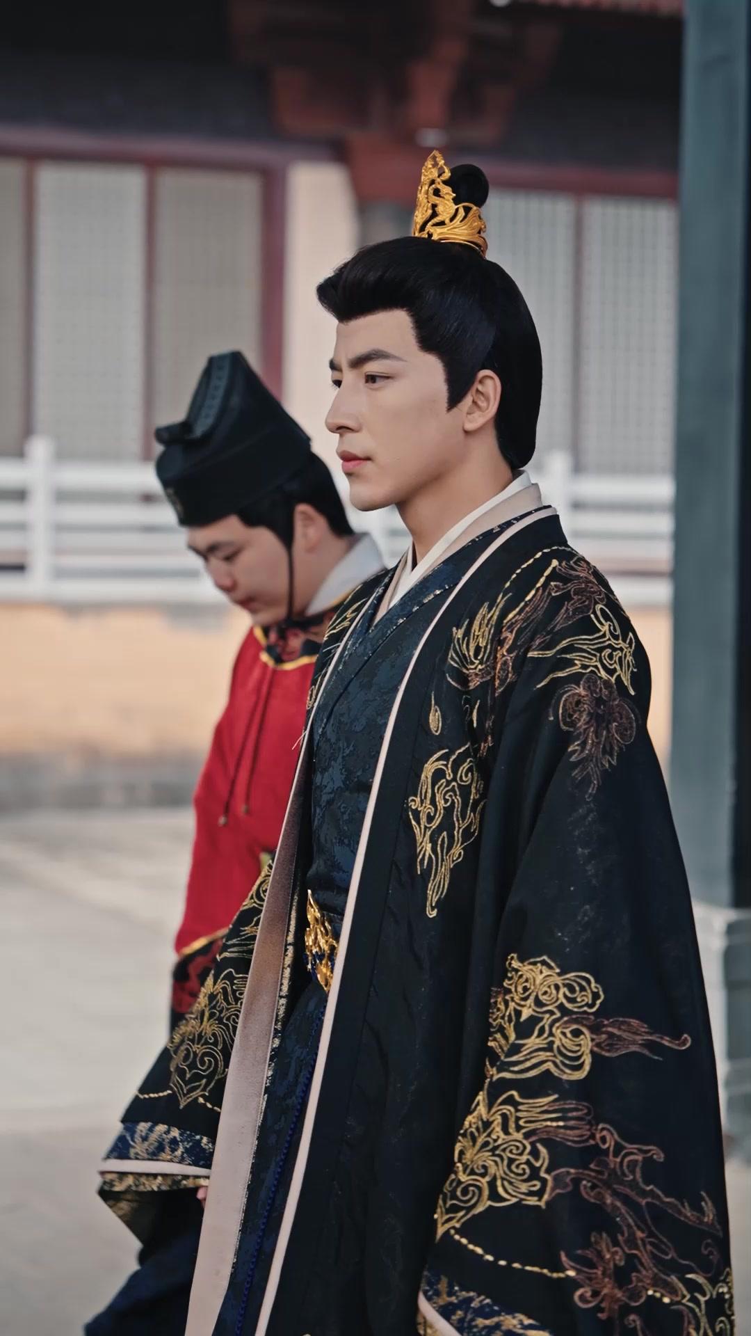 Damn! He is the Emperor!