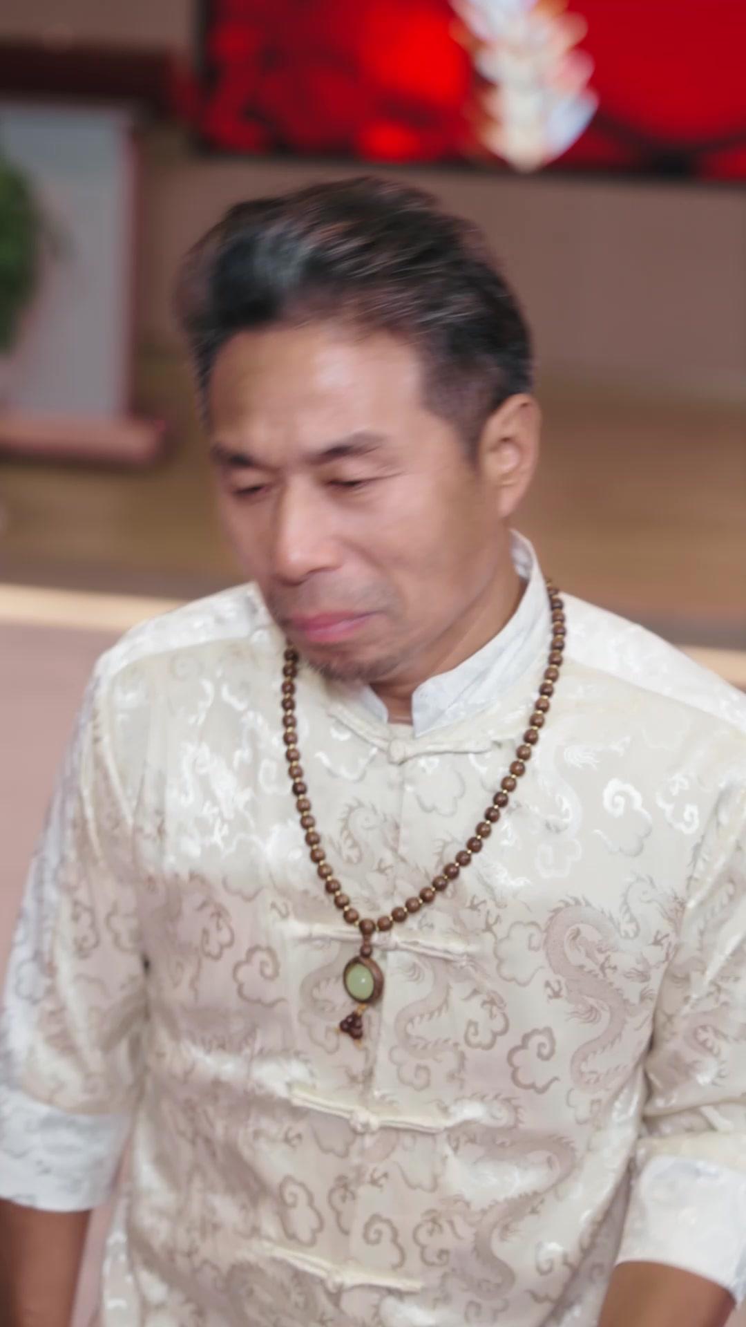 Nona Itu Tabib Jenius