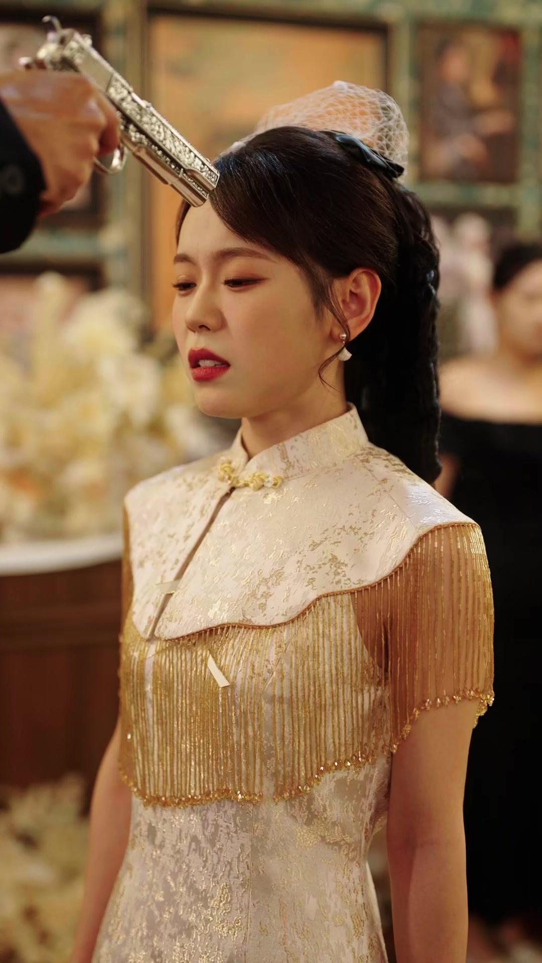 A Precious Rose to Die For