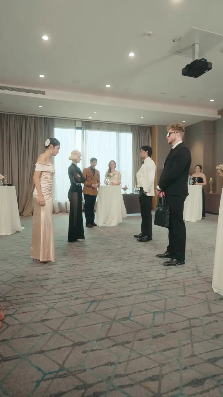 A Mistake at Sea: The Evil Bride Crossed the Billionaire Madam Episode 42