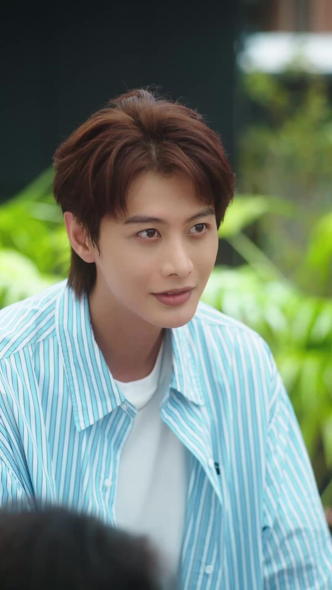 รักลัดฟ้าสุดใจ