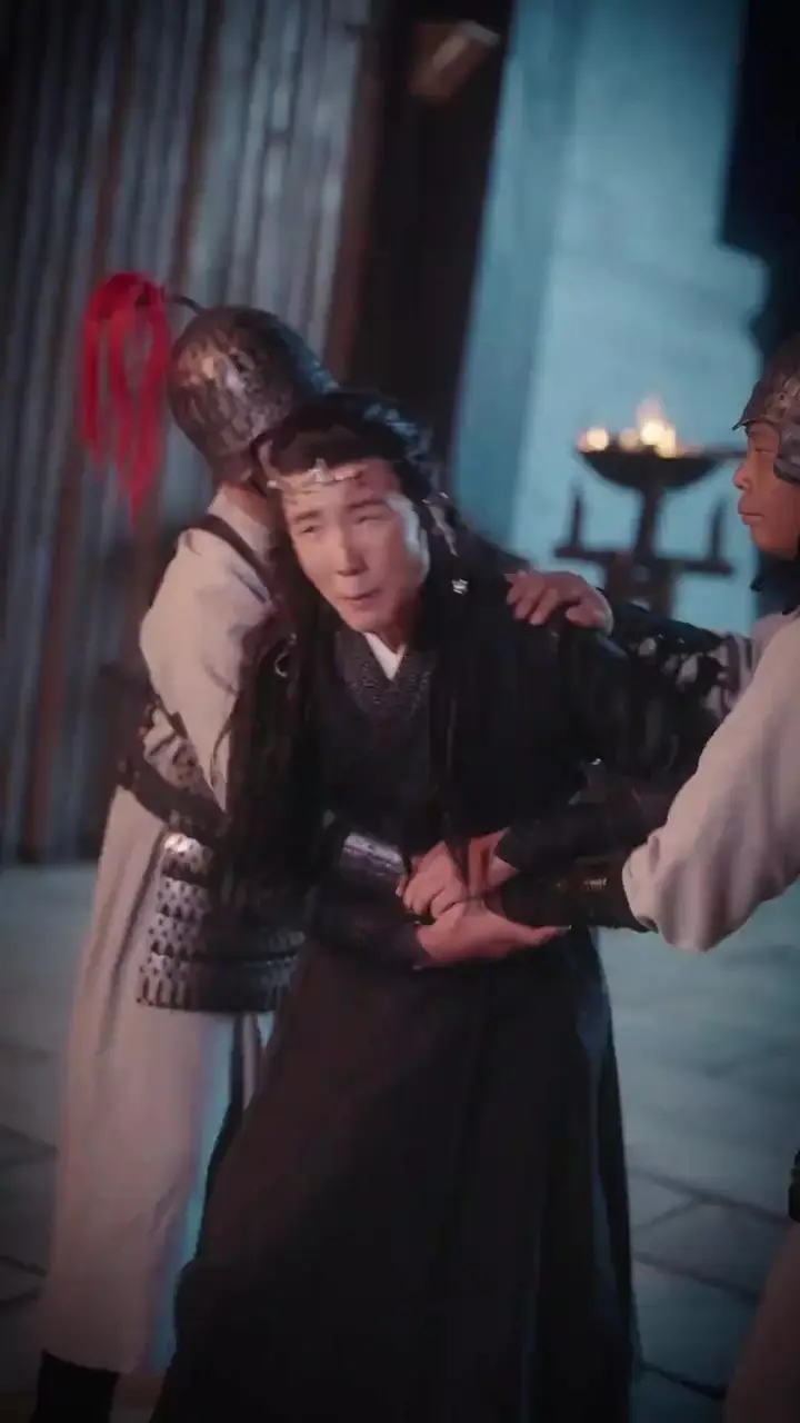 (Dubbed)Empress Reborn: Love and Vengeance Episode 38