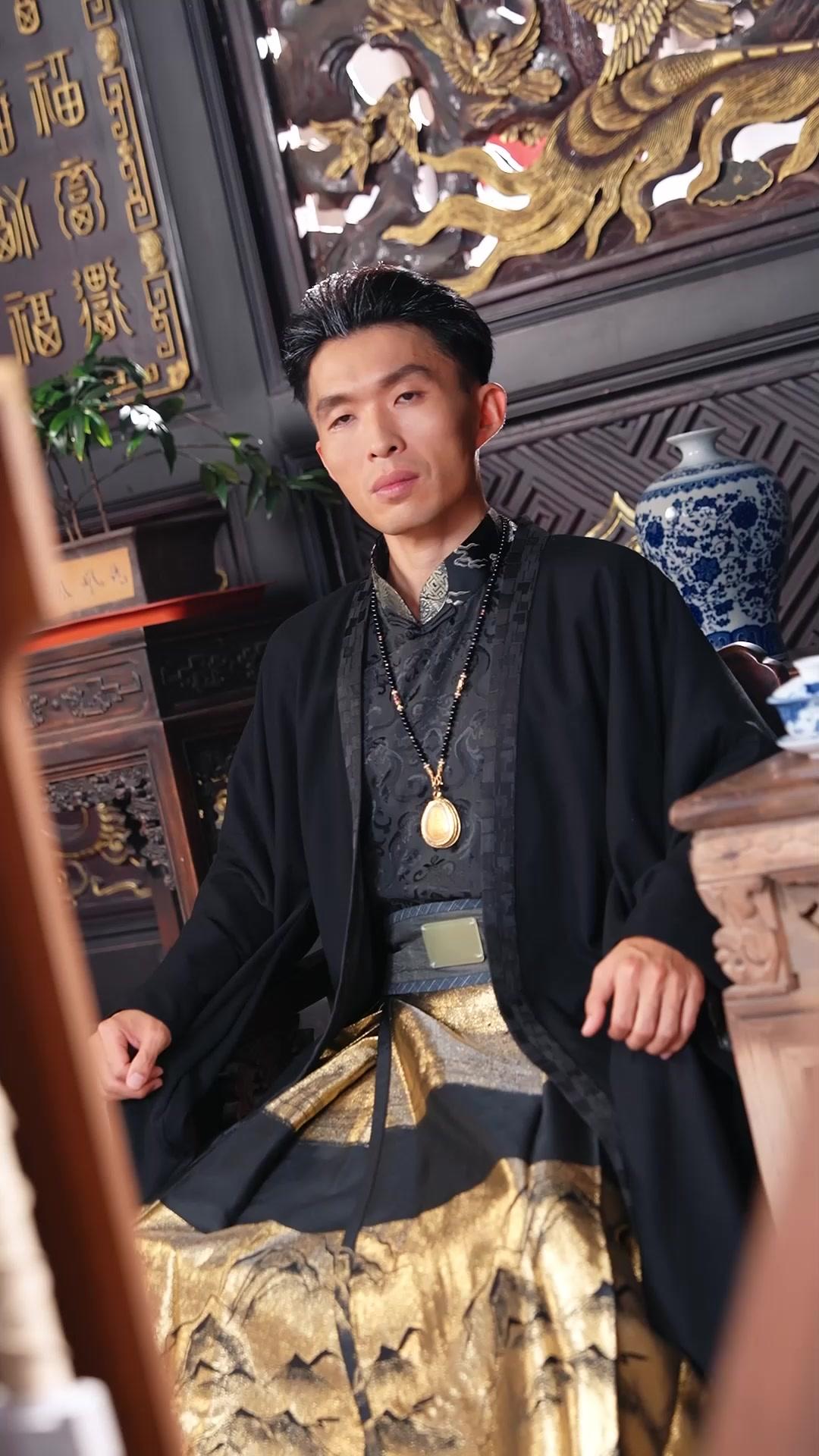 最強鍛剣師 「俺は下っ端になりたい」