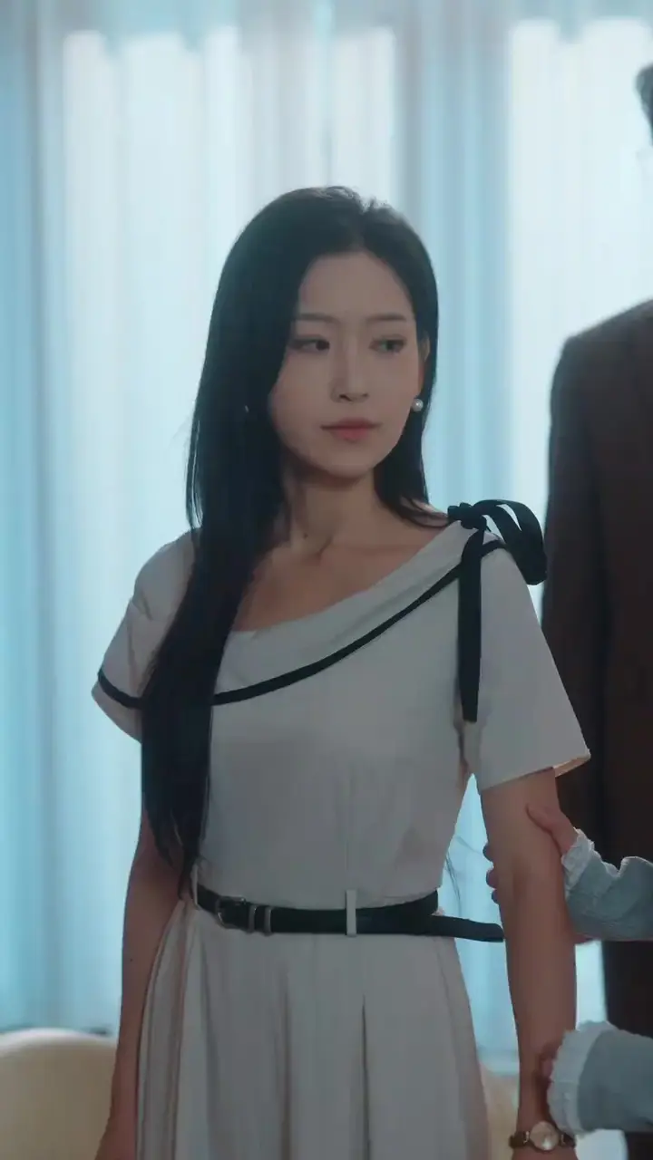 (Dubbed) Runaway Sisters, Marry Brothers? Episode 18