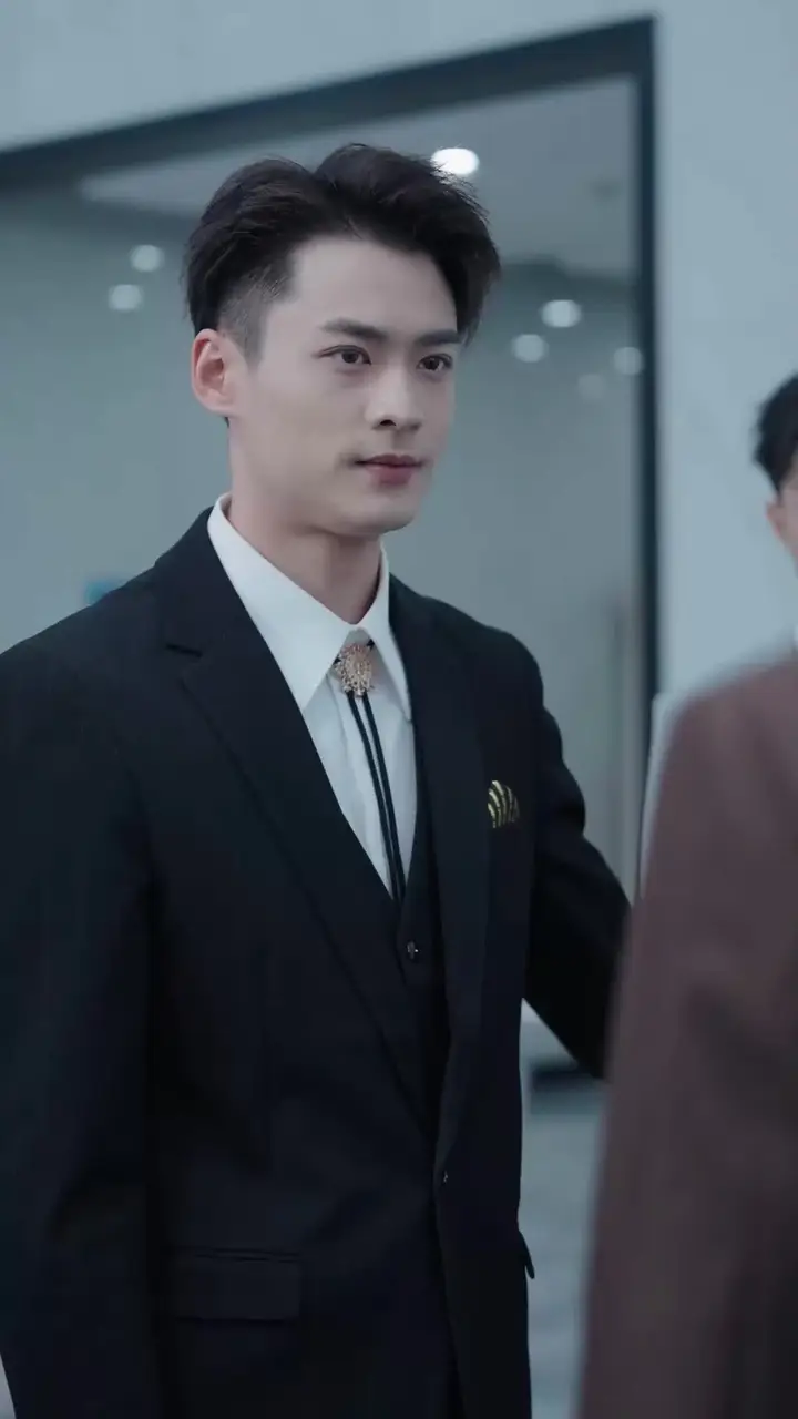 Right Beside Me Episode 30