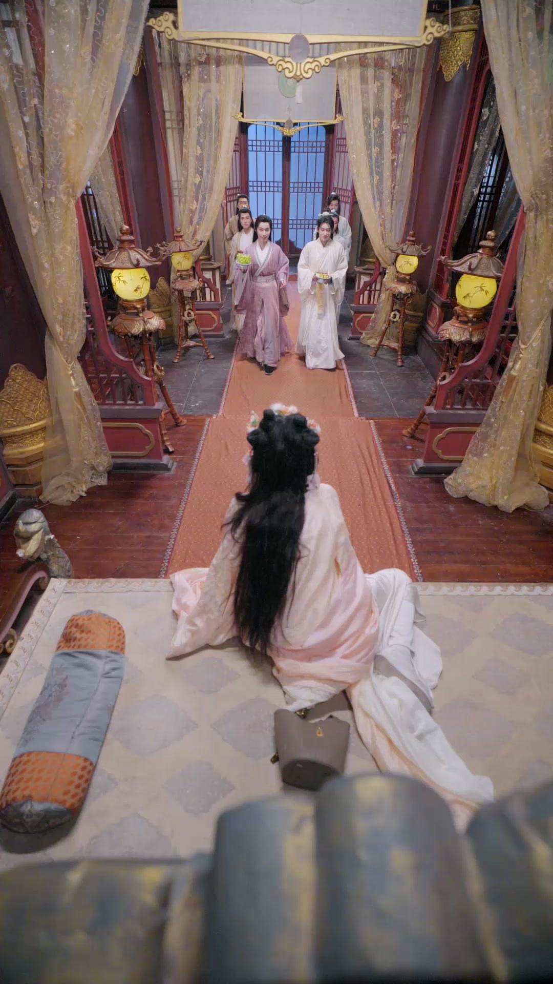 Unruly Crown Princess： A Journey Beyond Worlds
