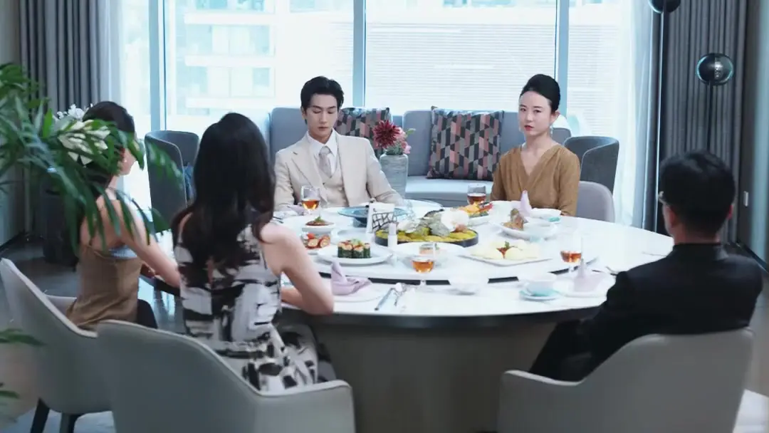 Wrong Love Letter Brings True Love: The Dinner That Unraveled a Secret