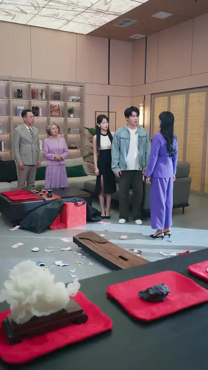 (Dubbed)Son-in-Law? No, Heir to Billions! Episode 32